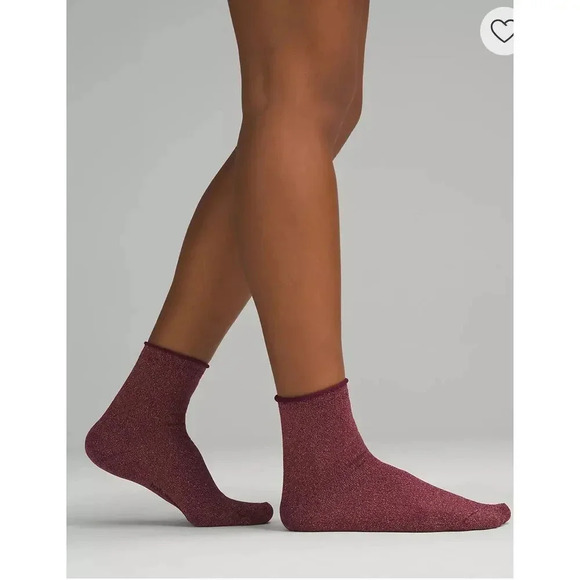 Lululemon Maroon/Gold Quarter Length Sparkle Socks, Medium - Picture 1 of 5
